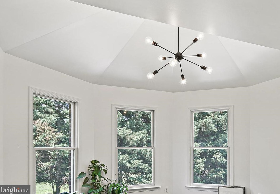 3 Hambleton Ct, Baltimore MD  21208-3333 exterior