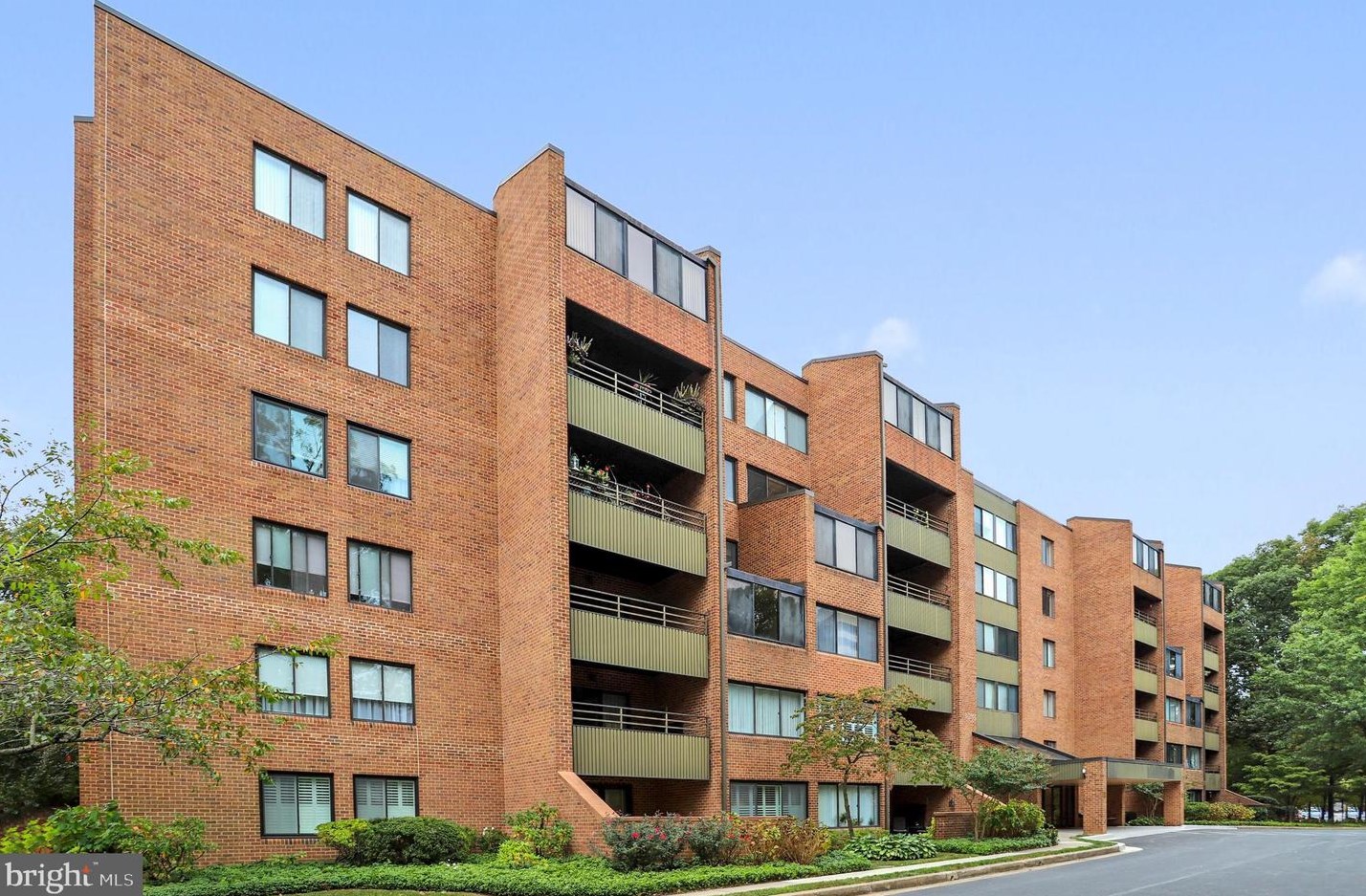 3 Southerly Ct, Baltimore MD  21286-2776 exterior