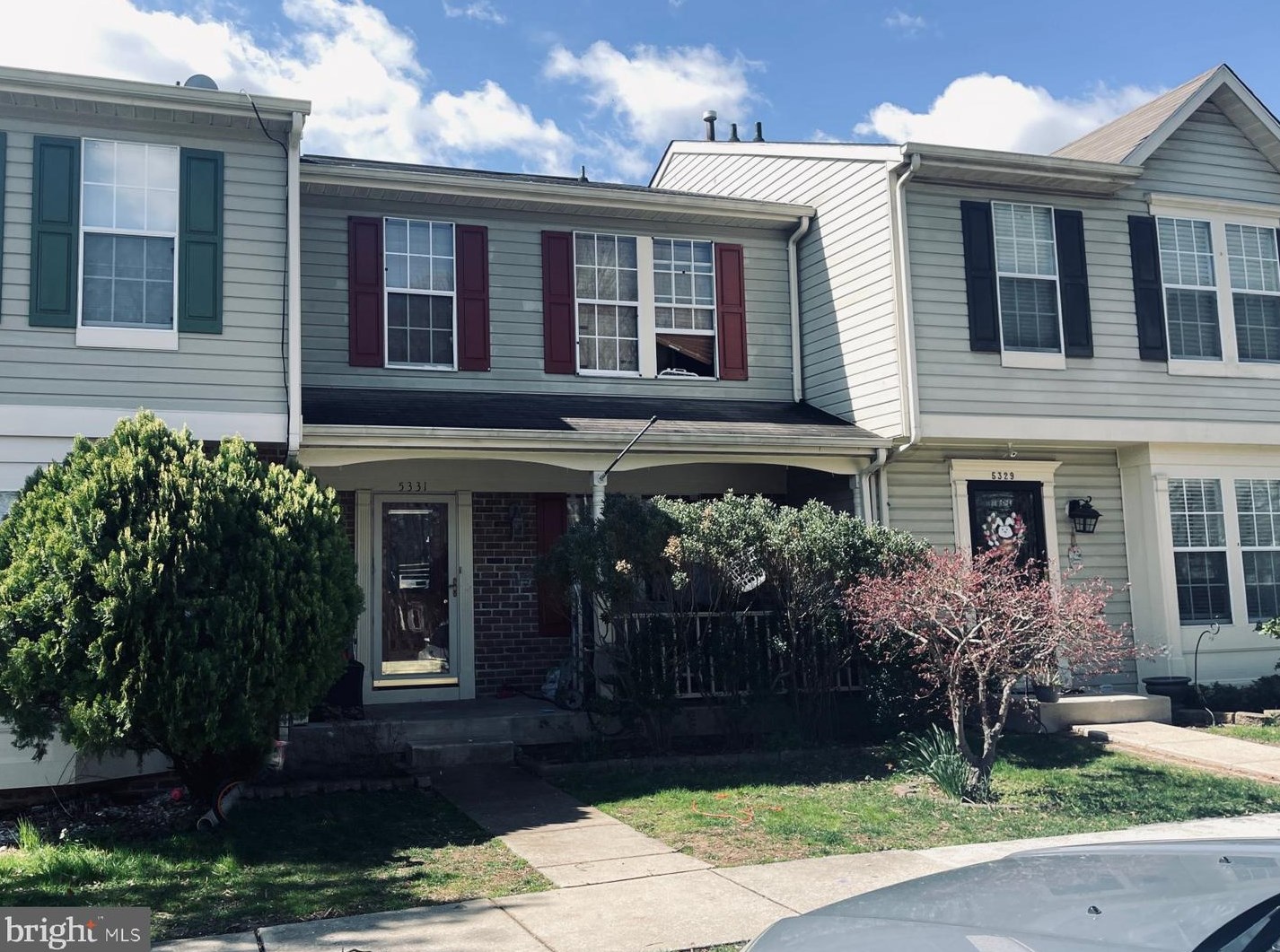5331 Hollowstone Cir, Baltimore MD  21237-4032 exterior