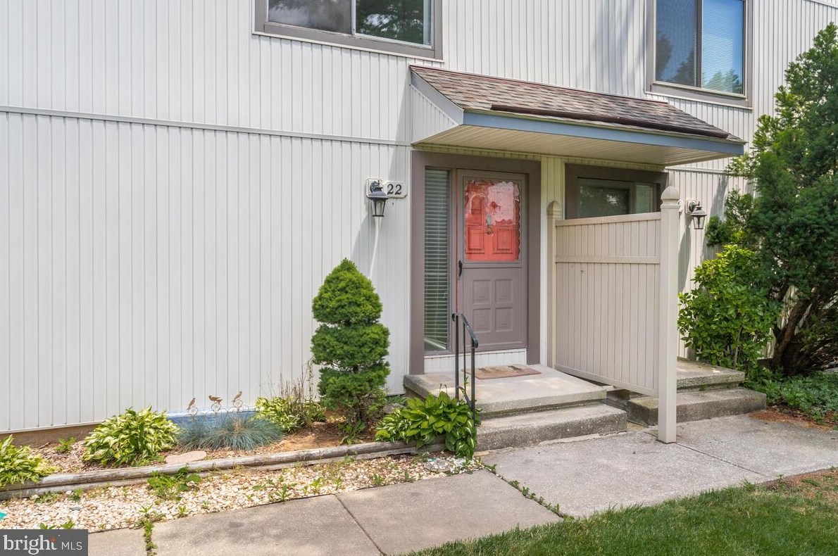 22 Dendron Ct, Baltimore, MD 21234-1546