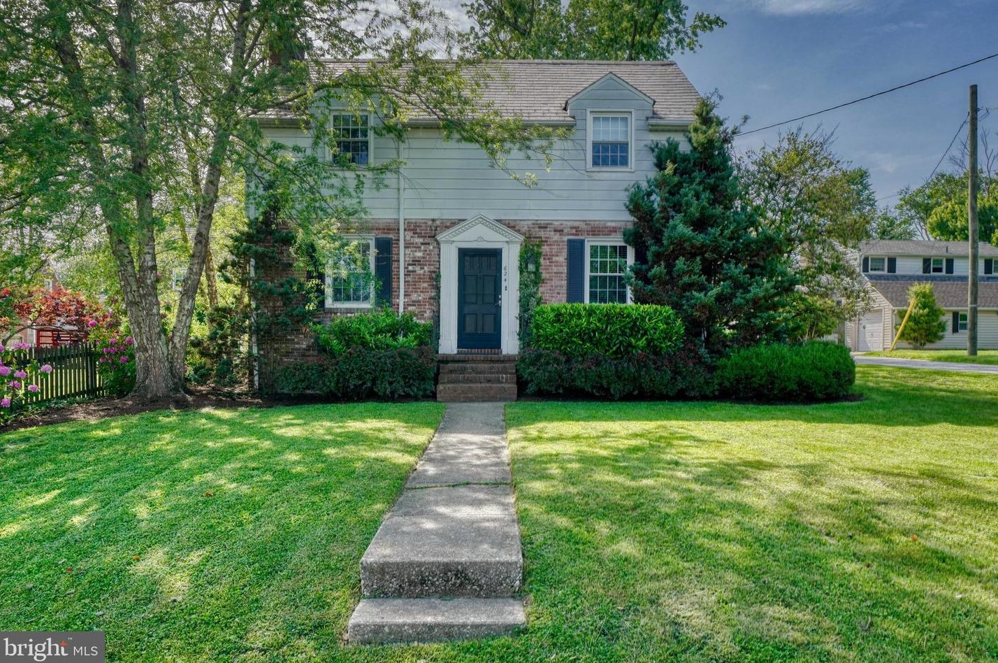 624 Round Oak Rd, Baltimore, MD 21204-3812