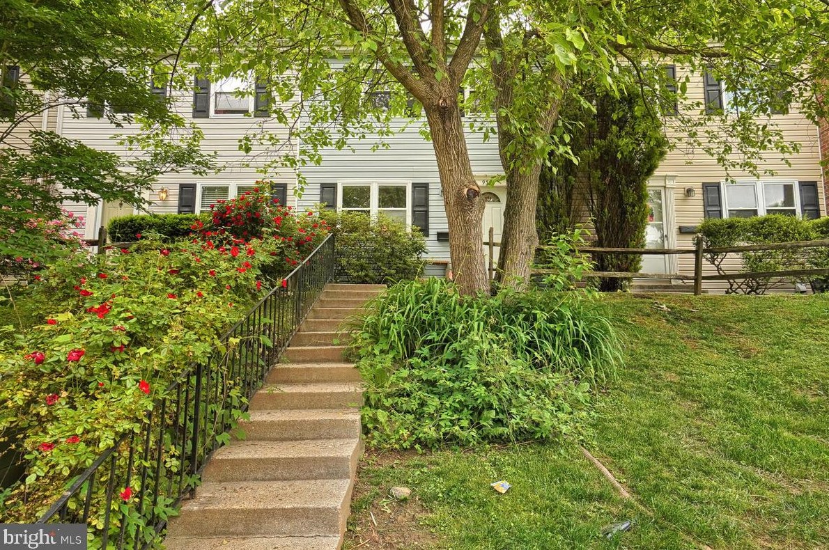 9355 Pan Ridge Rd, Baltimore, MD 21234-1528