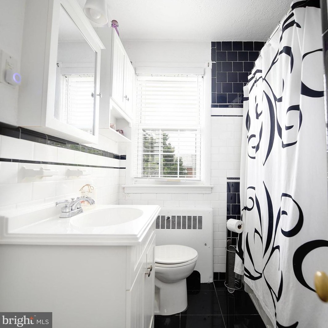 99 Dunkirk Rd, Baltimore MD  21212-1707 exterior