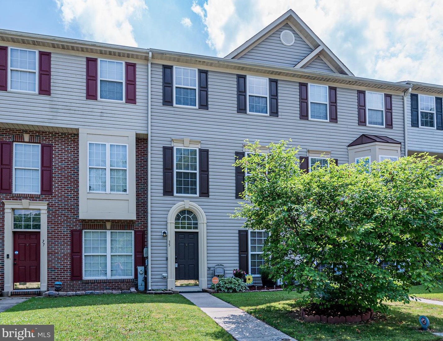 35 Springtide Ct, Baltimore, MD 21220-2374