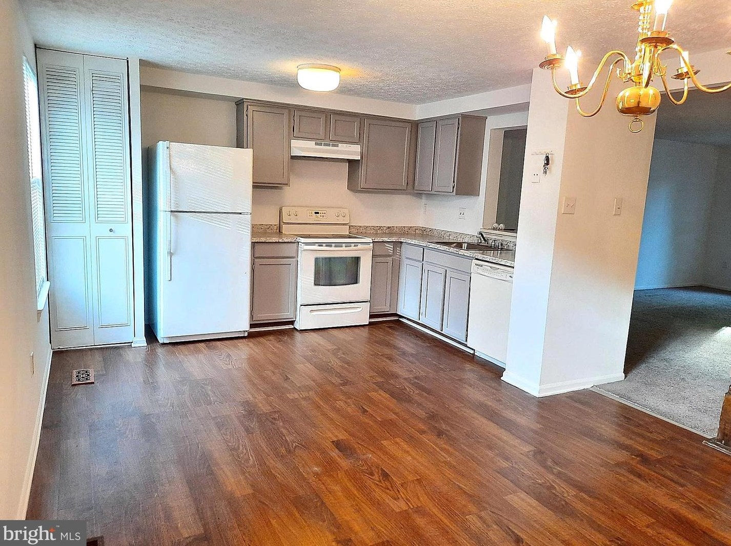 9730 Red Clover Ct, Baltimore MD  21234-1870 exterior