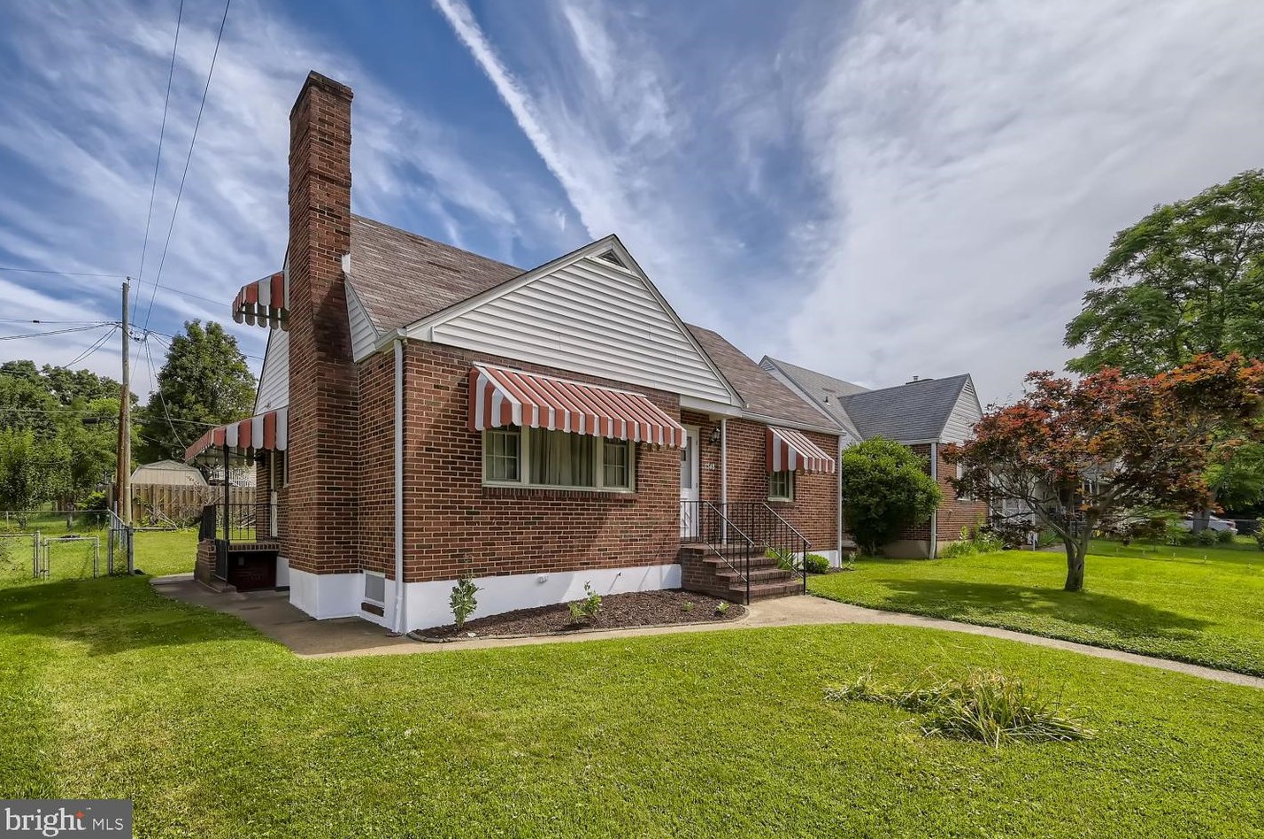 1548 Sulphur Spring Rd, Baltimore, MD 21227-2532