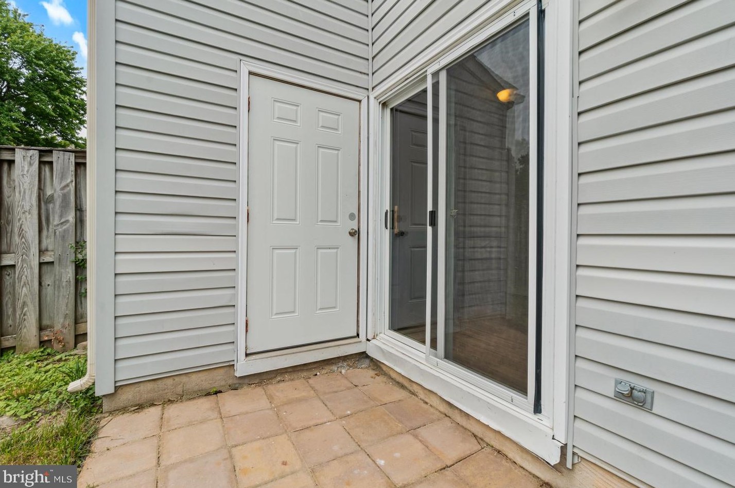 520 Gloucester Ct, Baltimore MD  21220-3673 exterior