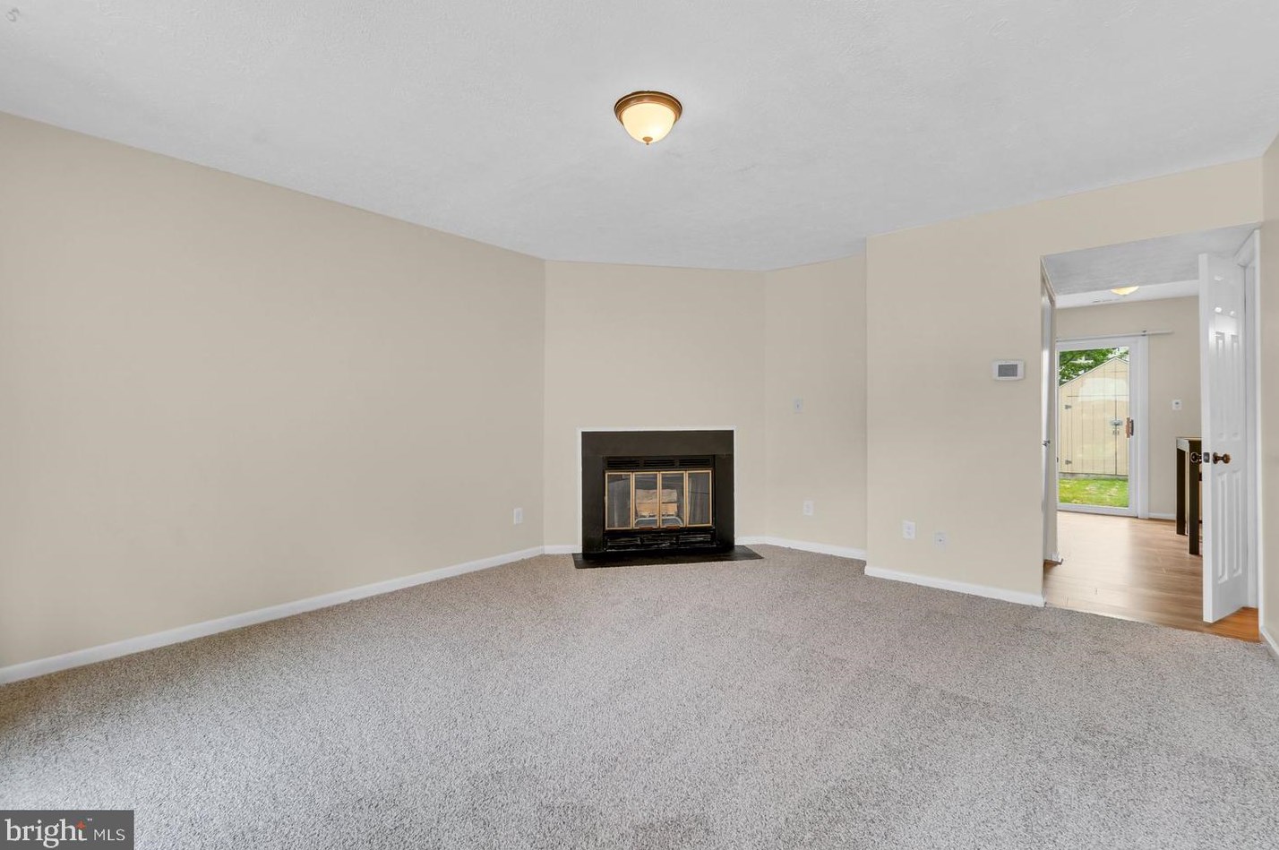 520 Gloucester Ct, Baltimore MD  21220-3673 exterior