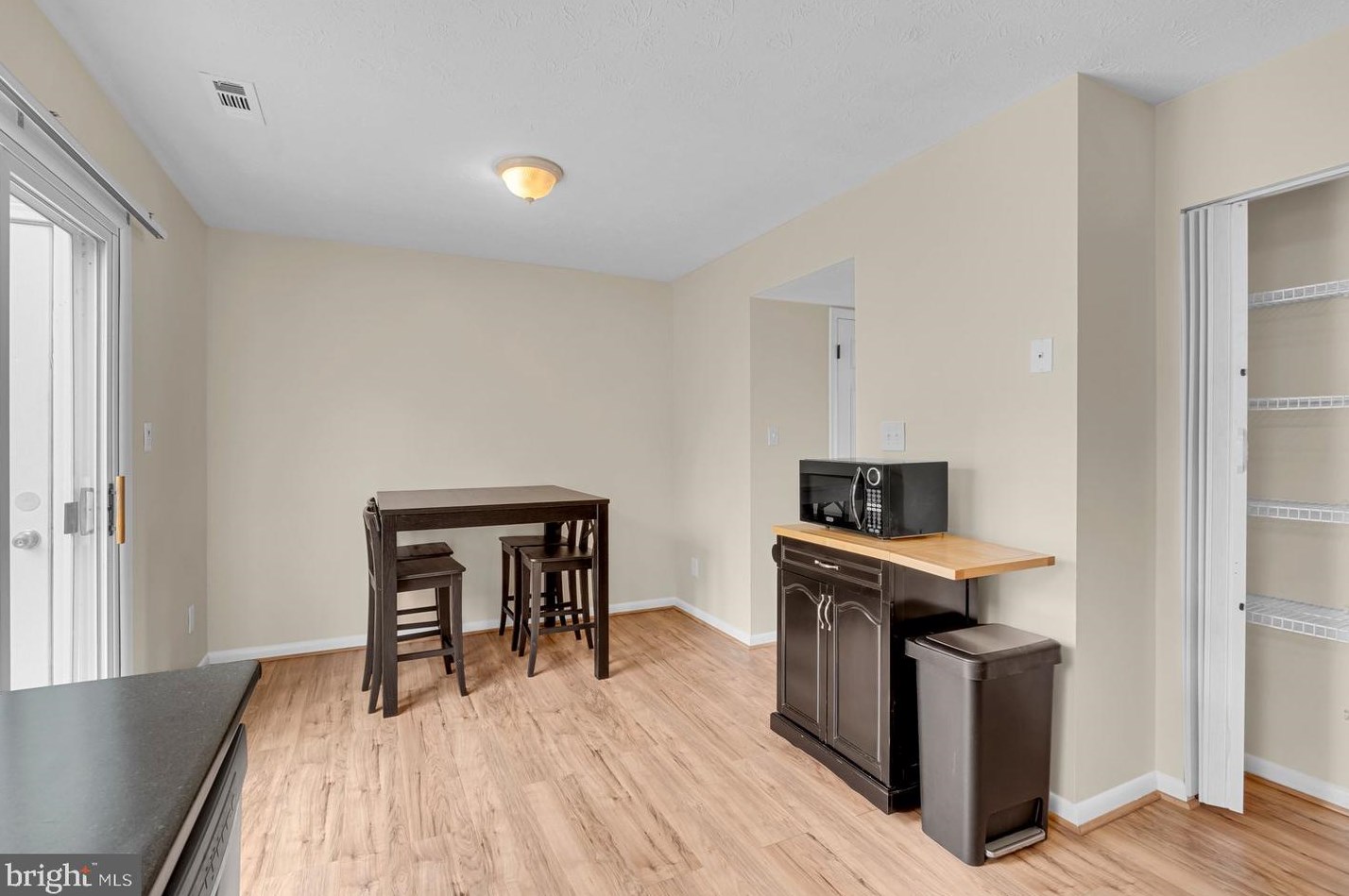 520 Gloucester Ct, Baltimore MD  21220-3673 exterior
