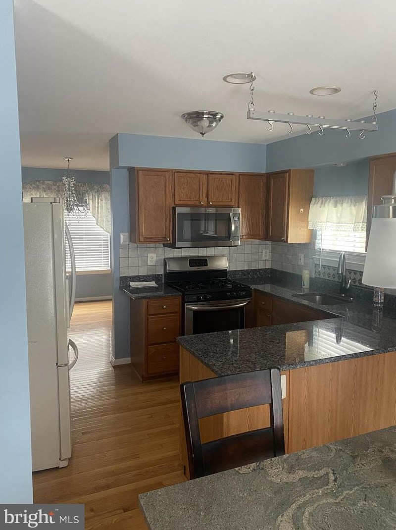 9833 Magledt Rd, Baltimore MD  21234-1822 exterior