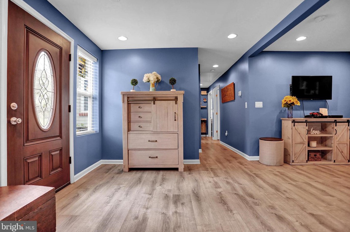 8839 Satyr Hill Rd, Baltimore, MD 21234-2331
