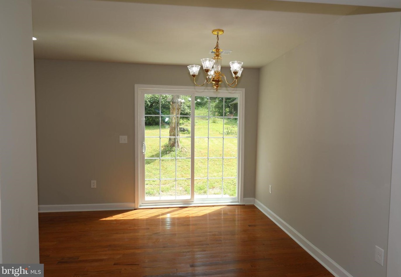 315 Oella Ave, Baltimore MD  21228-5417 exterior