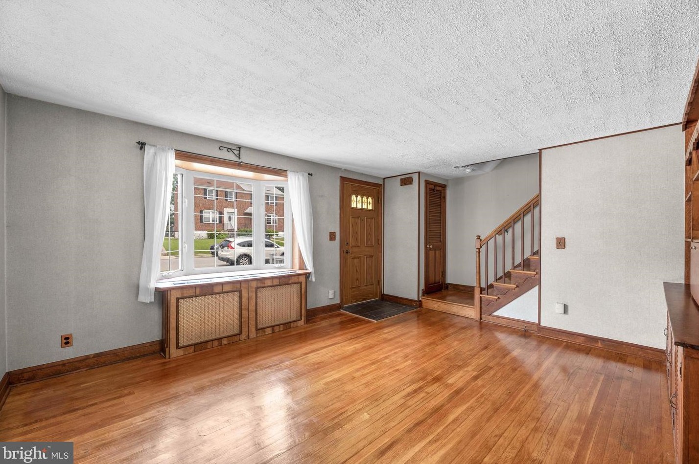 21 Sipple Ave, Baltimore, MD 21236-4328