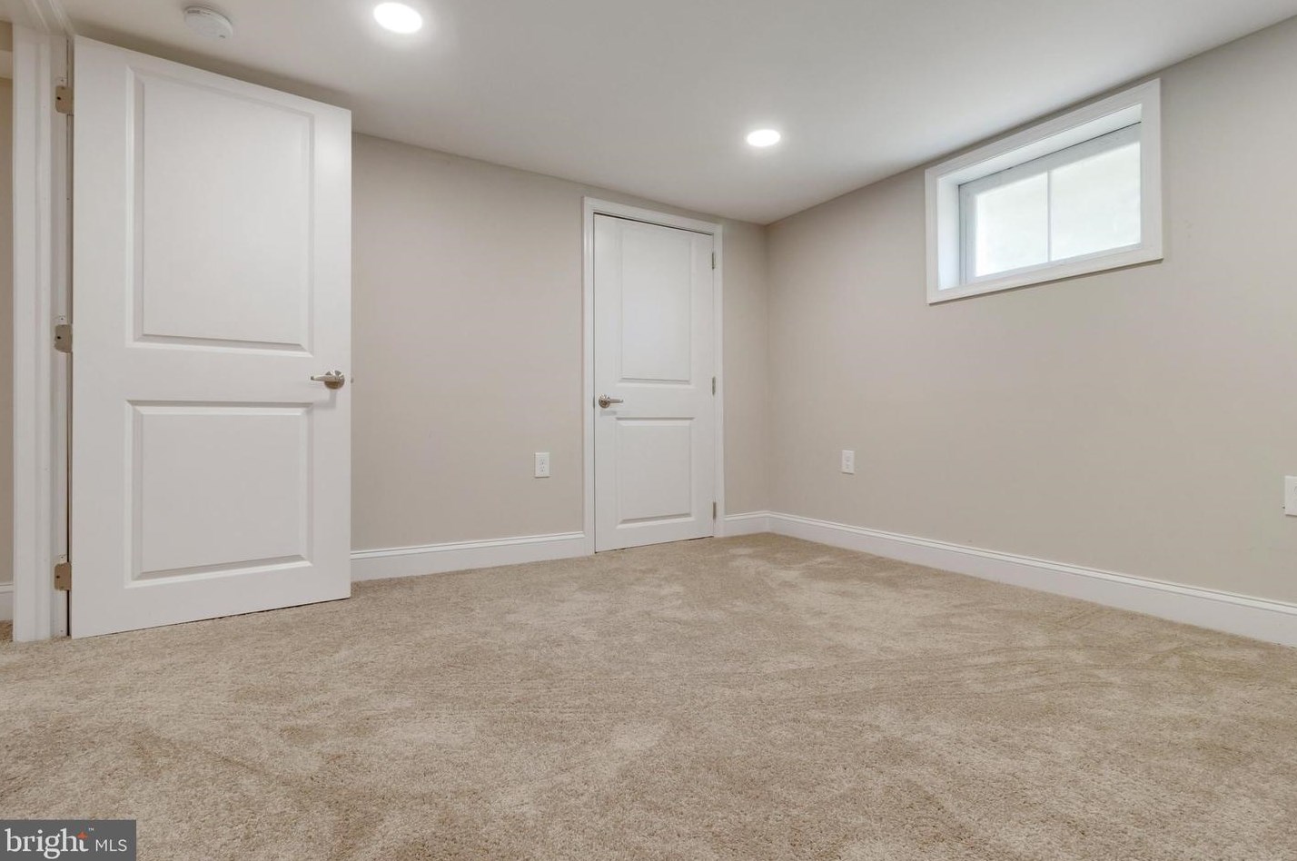 615 Plymouth Rd, Baltimore MD  21229-2213 exterior
