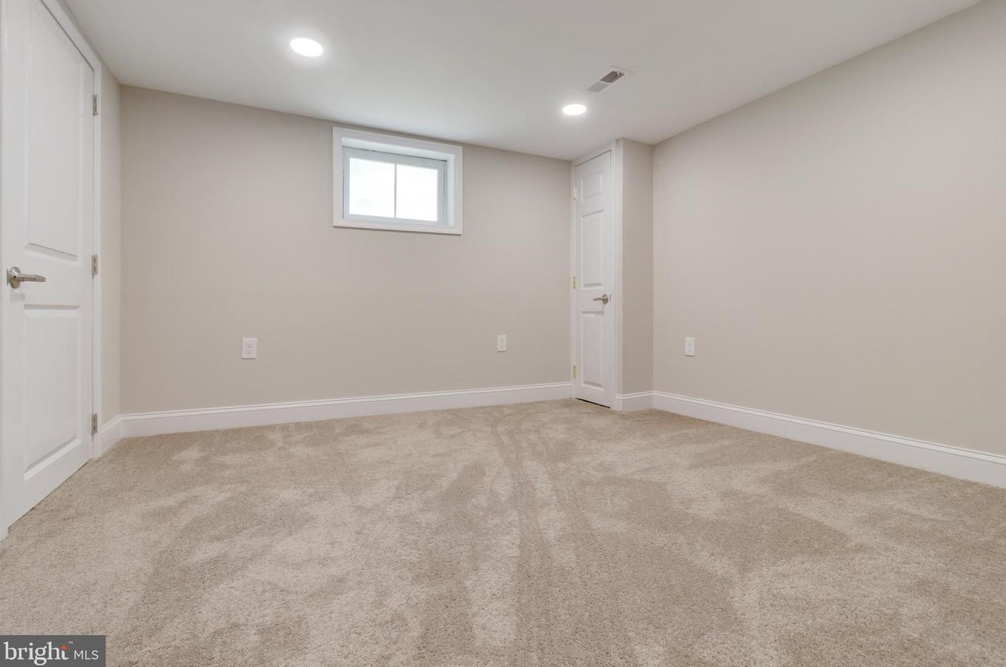 615 Plymouth Rd, Baltimore MD  21229-2213 exterior