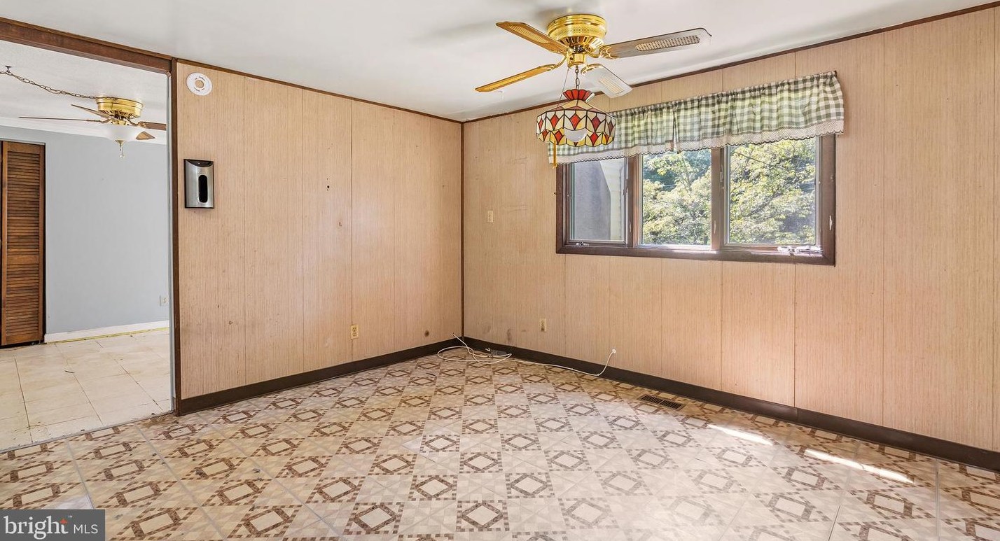 4301 Deer Park Rd, Mcdonogh Run MD  21133-1703 exterior