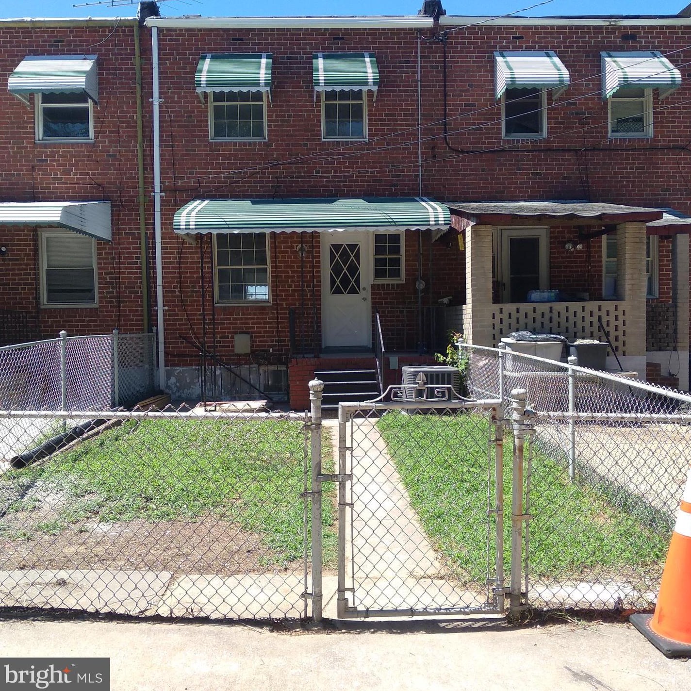 605 48 St, Baltimore MD 21224-3114 exterior