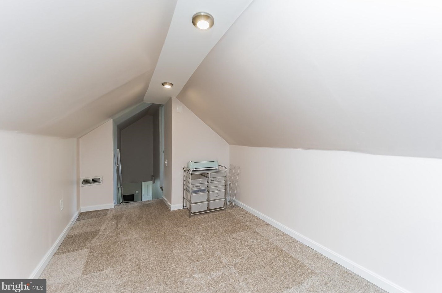 913 Rosedale St, Baltimore MD 21216-4233 exterior