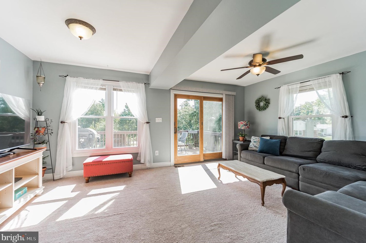 913 Rosedale St, Baltimore MD 21216-4233 exterior