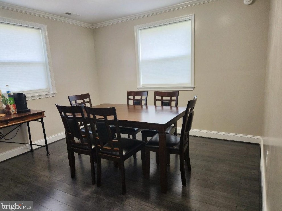 1904 Wilhelm Ave, Baltimore, MD 21237-1338