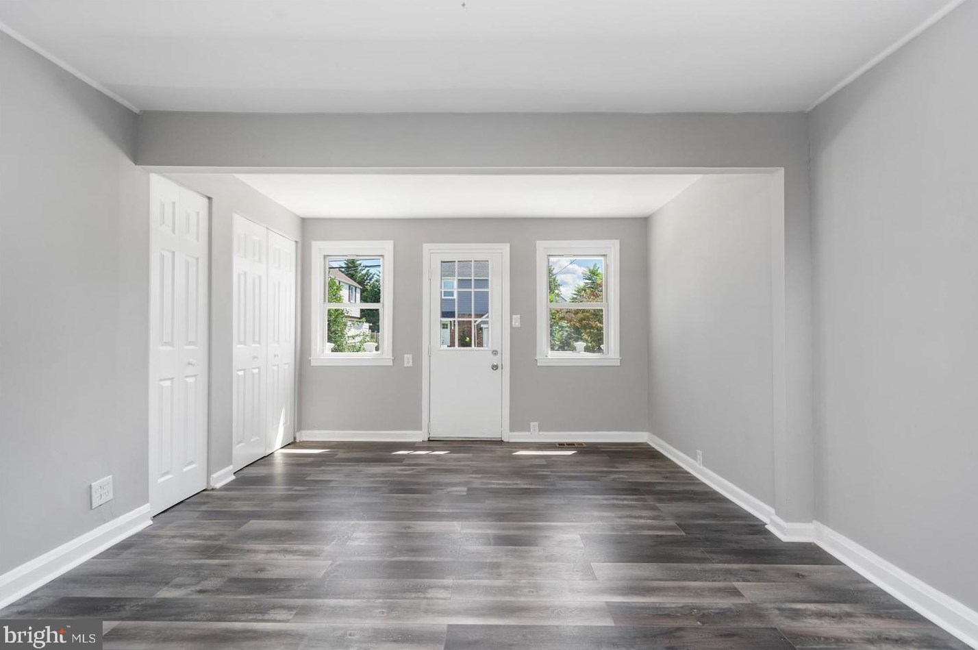 2416 Keyway, Baltimore MD 21222-3806 exterior