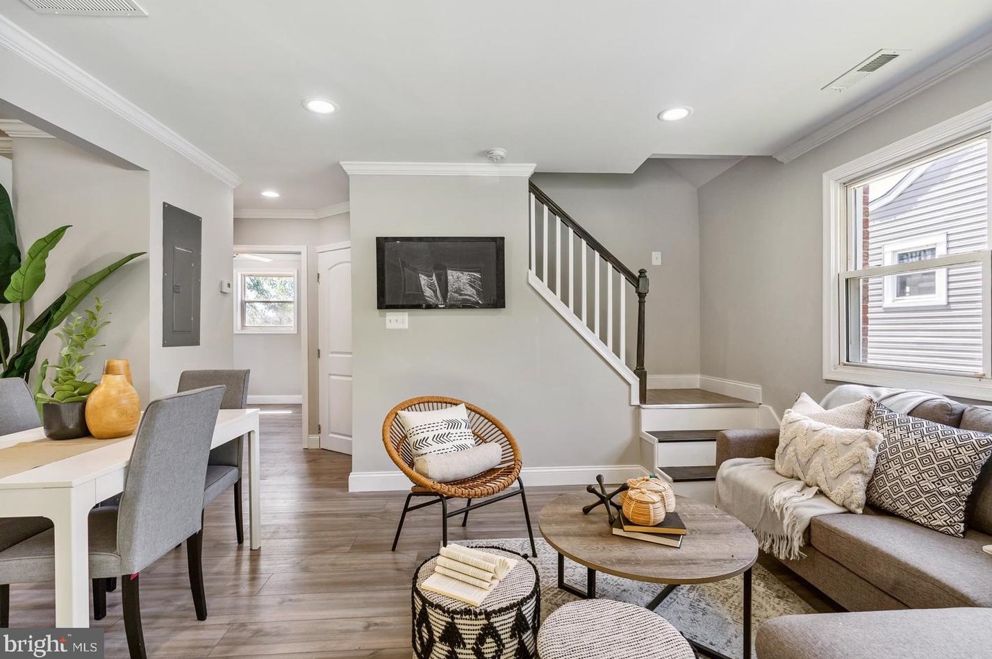 7517 Sparrows Point Blvd, Baltimore MD  21219-1928 exterior