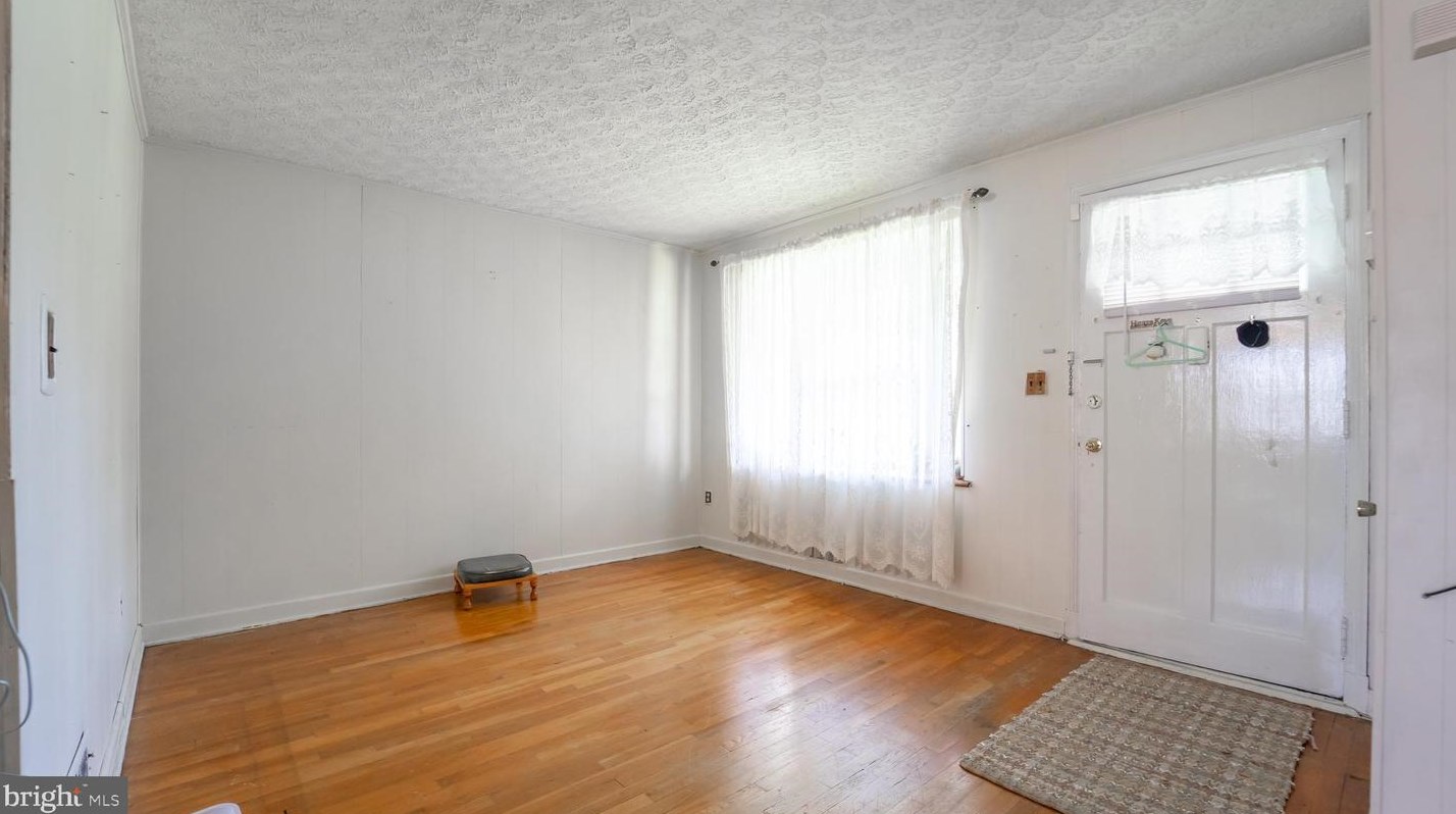 8176 Kavanagh Rd, Baltimore MD  21222-4715 exterior