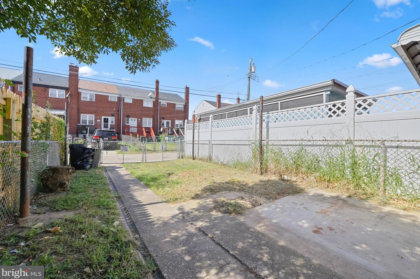 1932 Inverton Rd, Baltimore MD  21222-4755 exterior