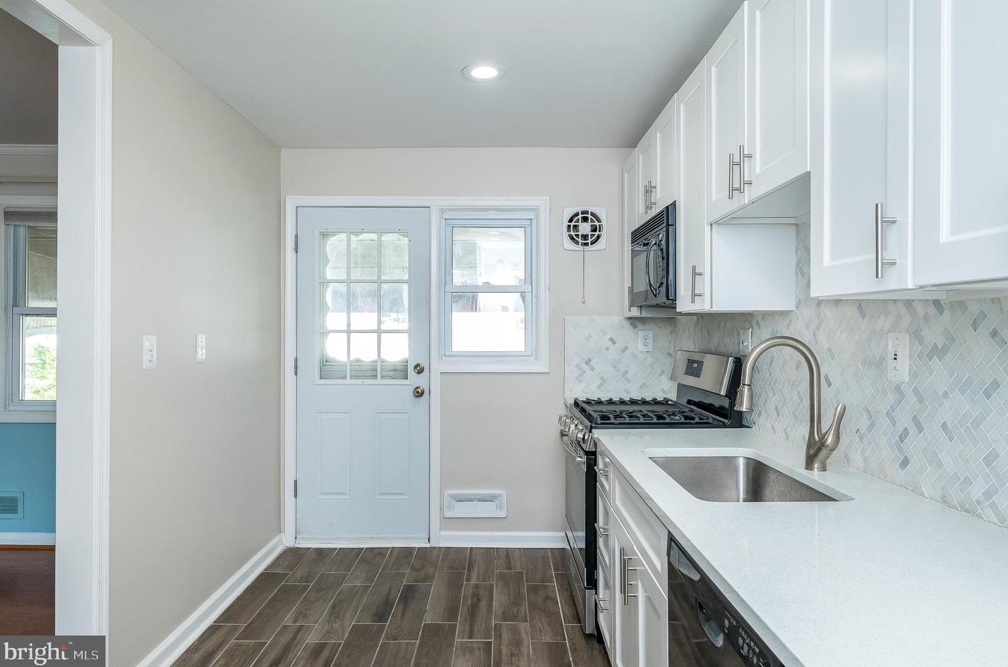 1776 Stokesley Rd, Baltimore, MD 21222