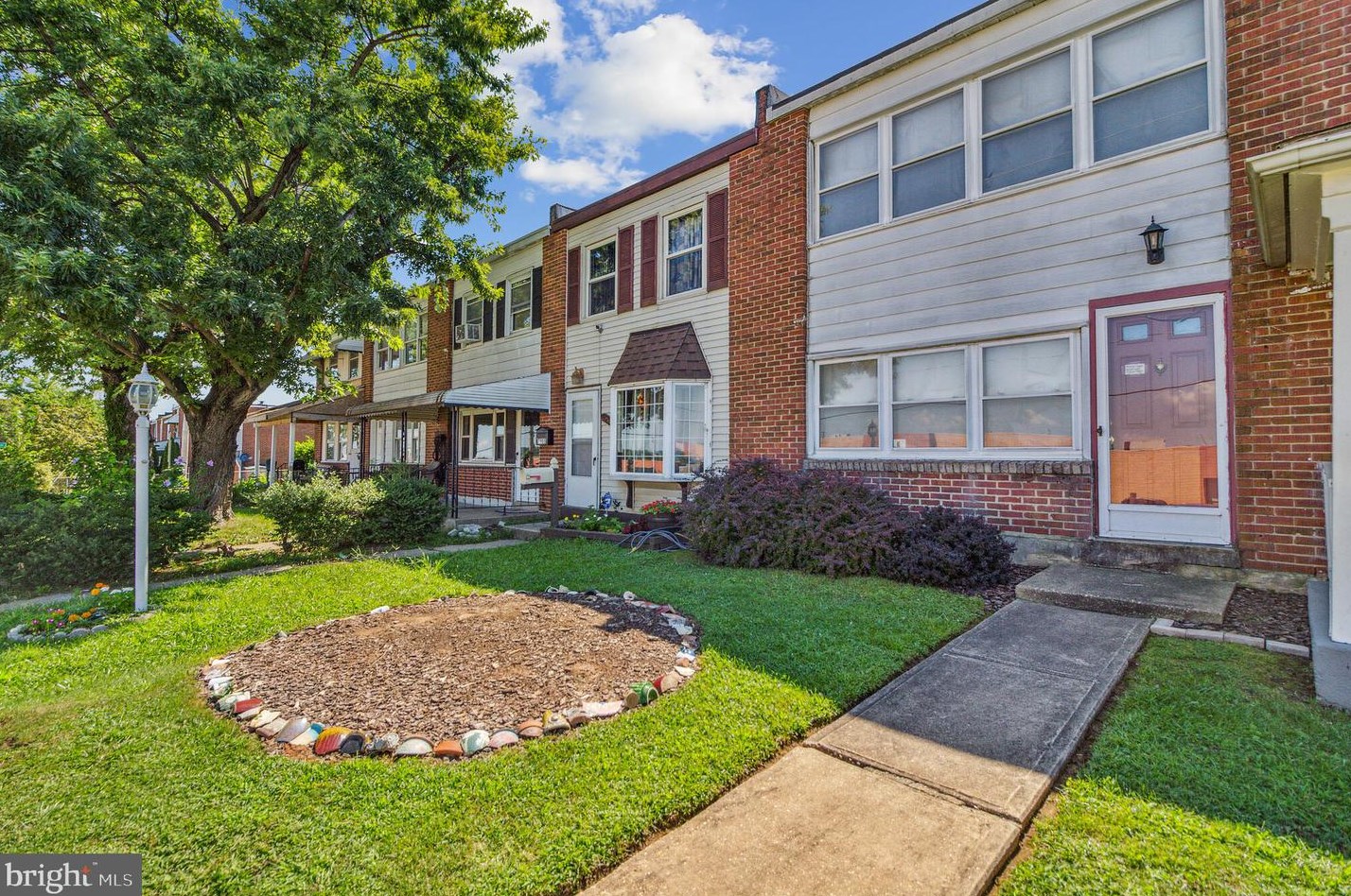 7951 Baltimore St, Baltimore, MD 21224-2011