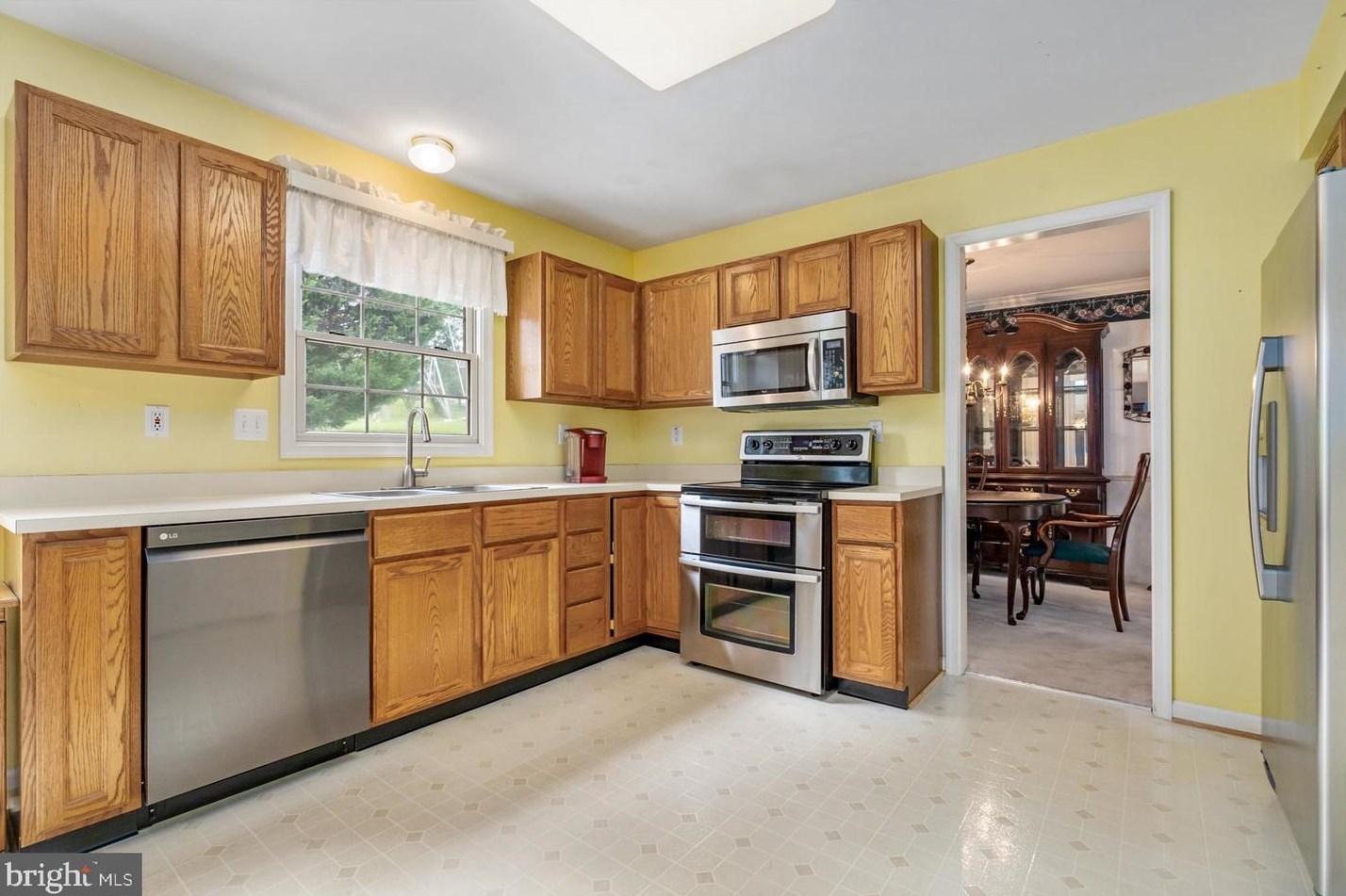 19 Montauk Ct, Baltimore, MD 21234-1351