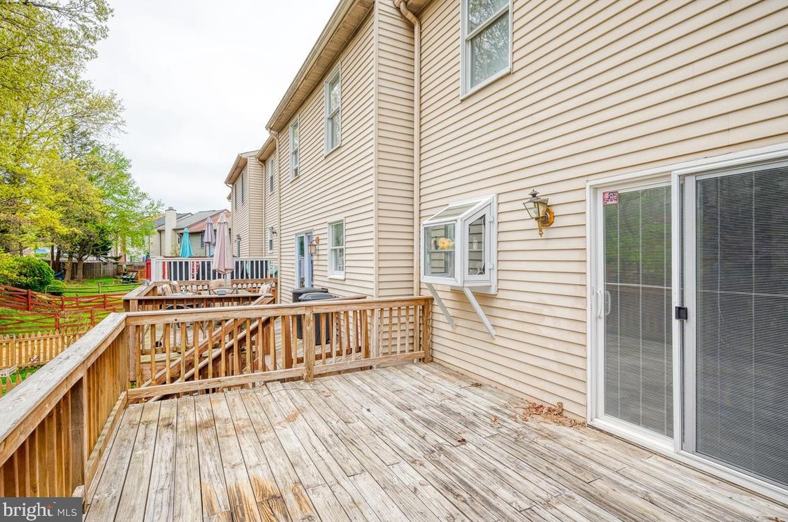 9027 Throgmorton Rd, Baltimore MD  21234-2064 exterior