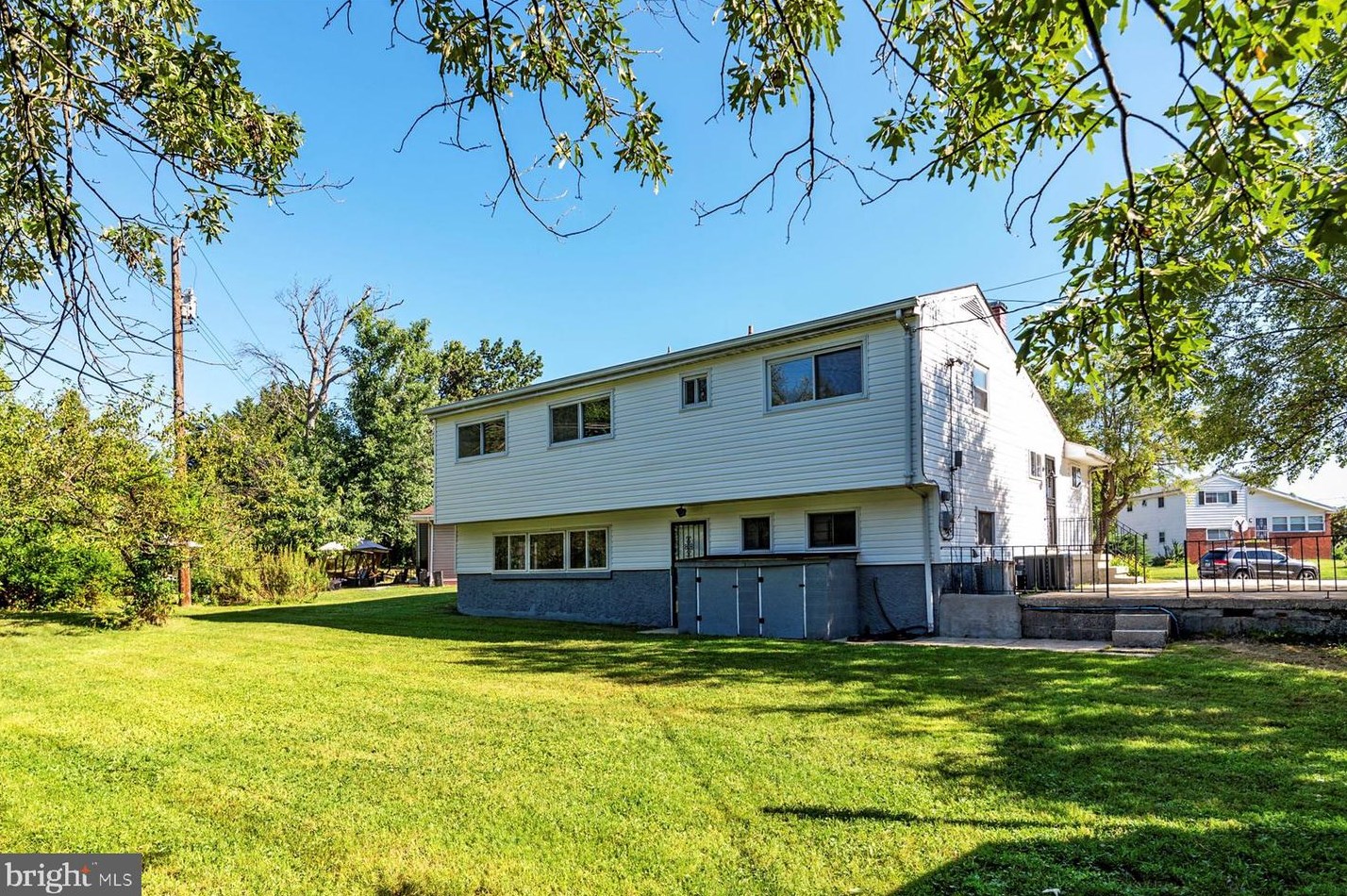 7203 Seymour Pl, Baltimore MD  exterior