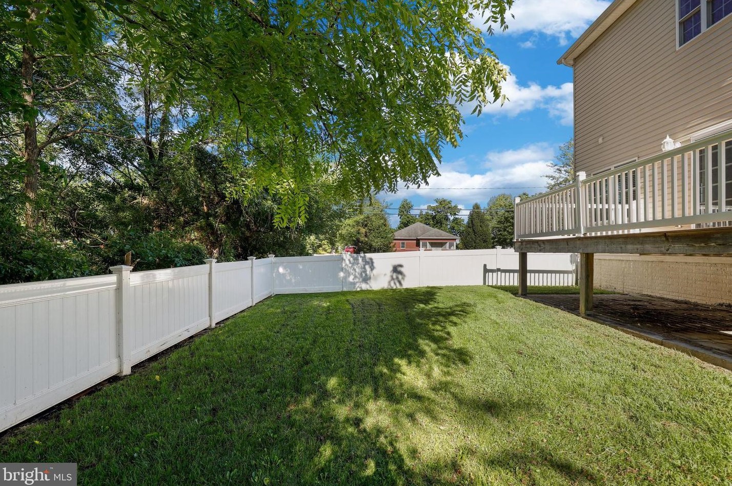 8301 Bletzer Rd, Baltimore MD 21222-2871 exterior