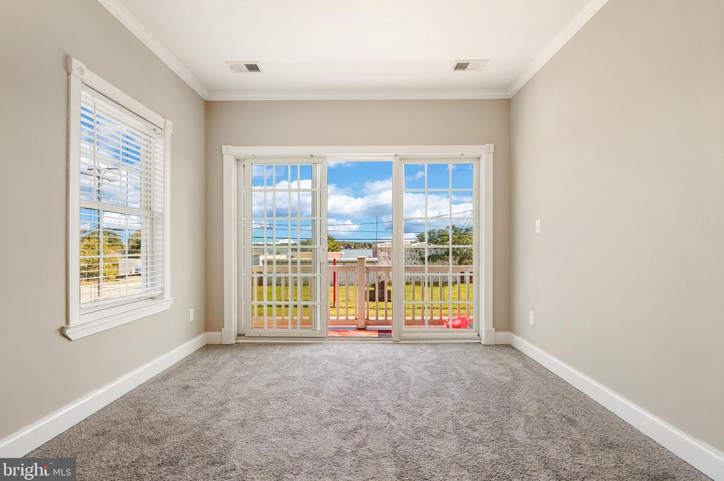 8301 Bletzer Rd, Baltimore MD 21222-2871 exterior