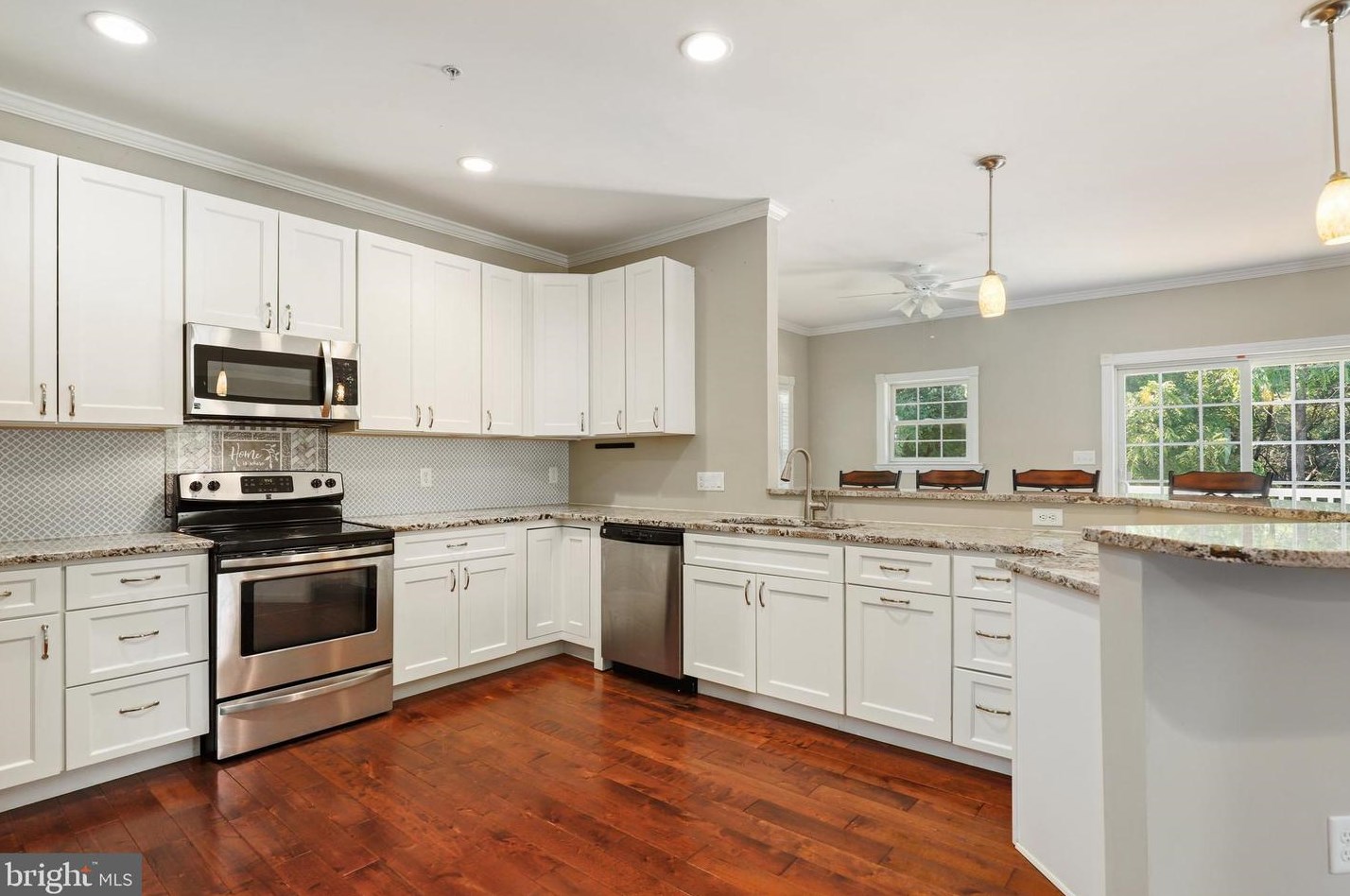 8301 Bletzer Rd, Baltimore MD 21222-2871 exterior