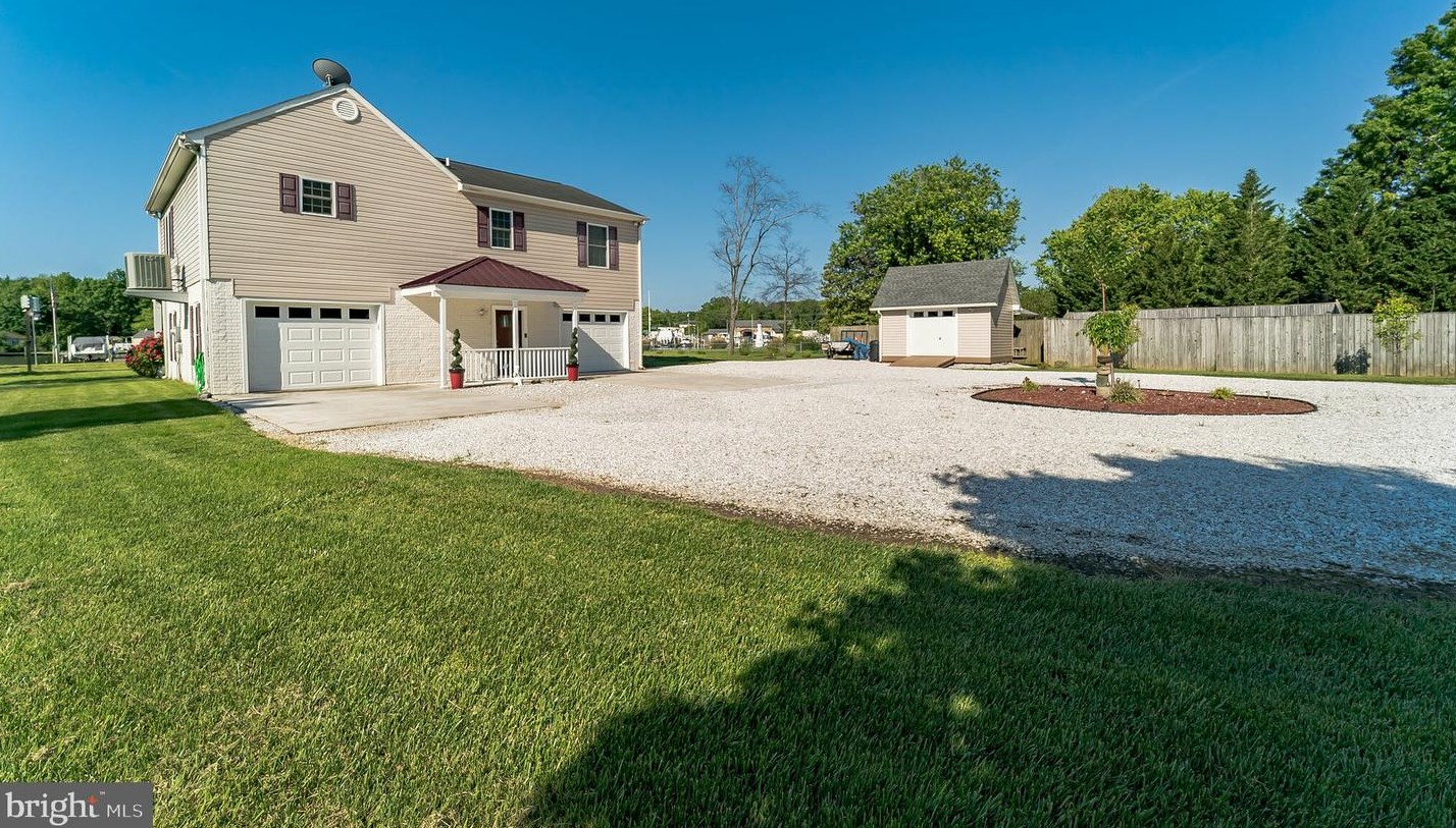 3727 Clarks Point Rd, Baltimore, MD 21220-4002
