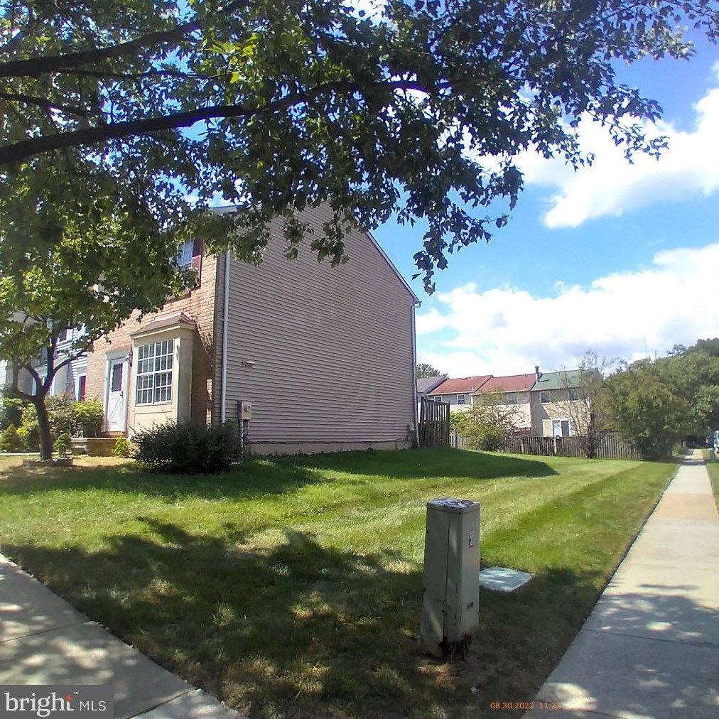 10 Prestwick Sq, Baltimore, MD 21228-2800