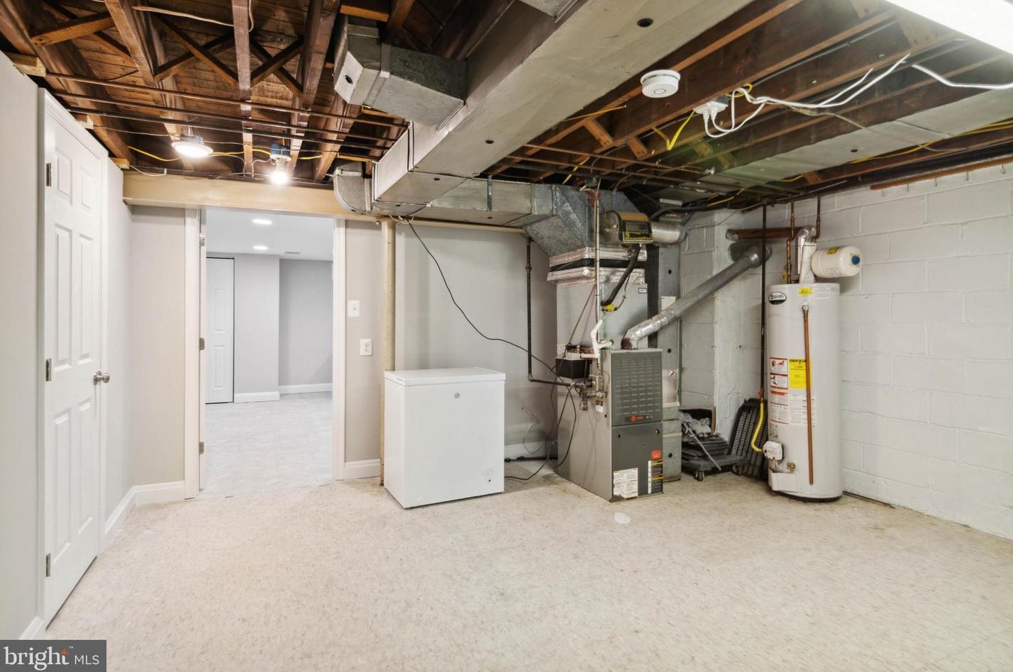 363 Whitfield Rd, Baltimore MD 21228-1809 exterior