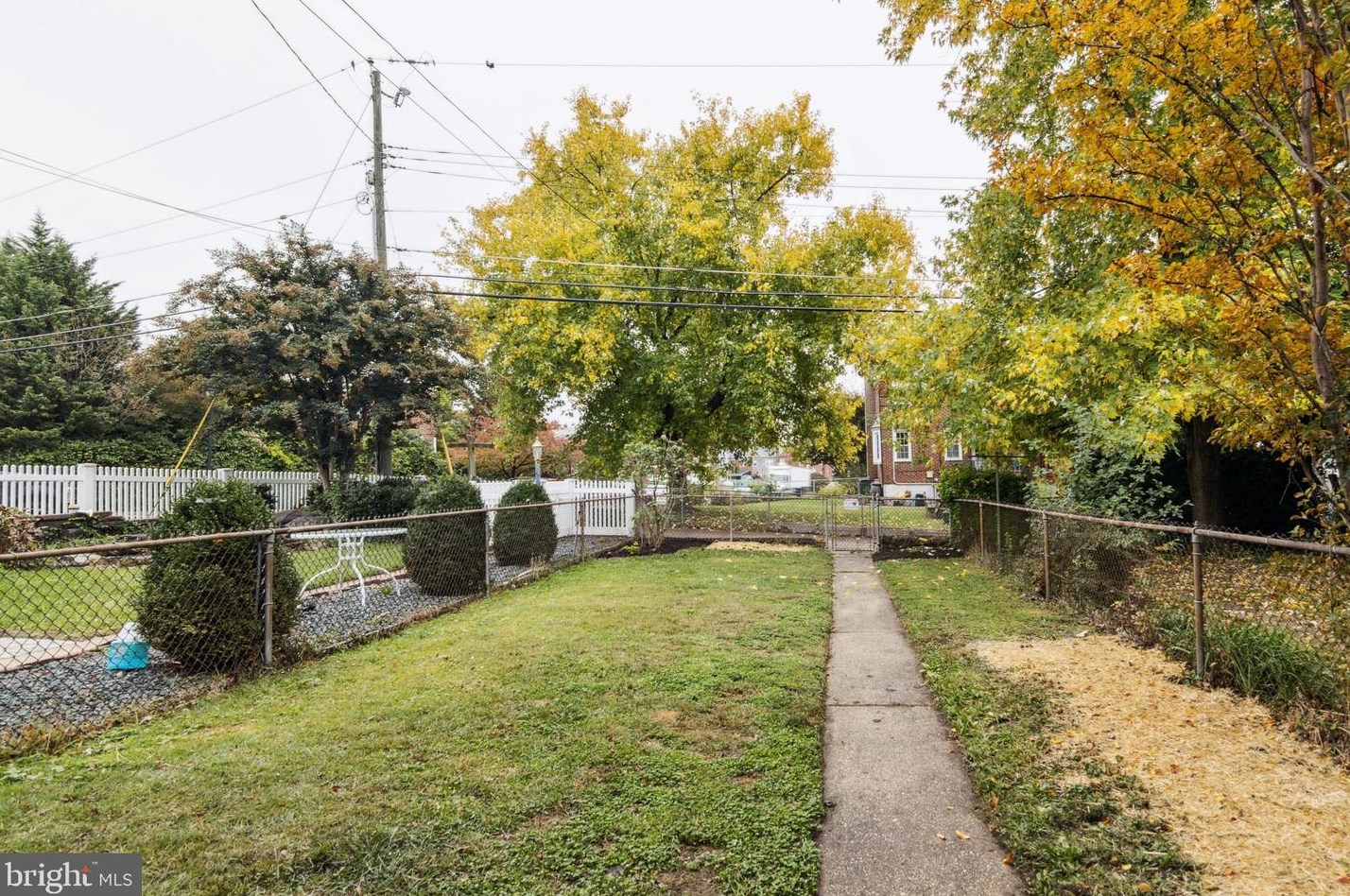 363 Whitfield Rd, Baltimore MD 21228-1809 exterior