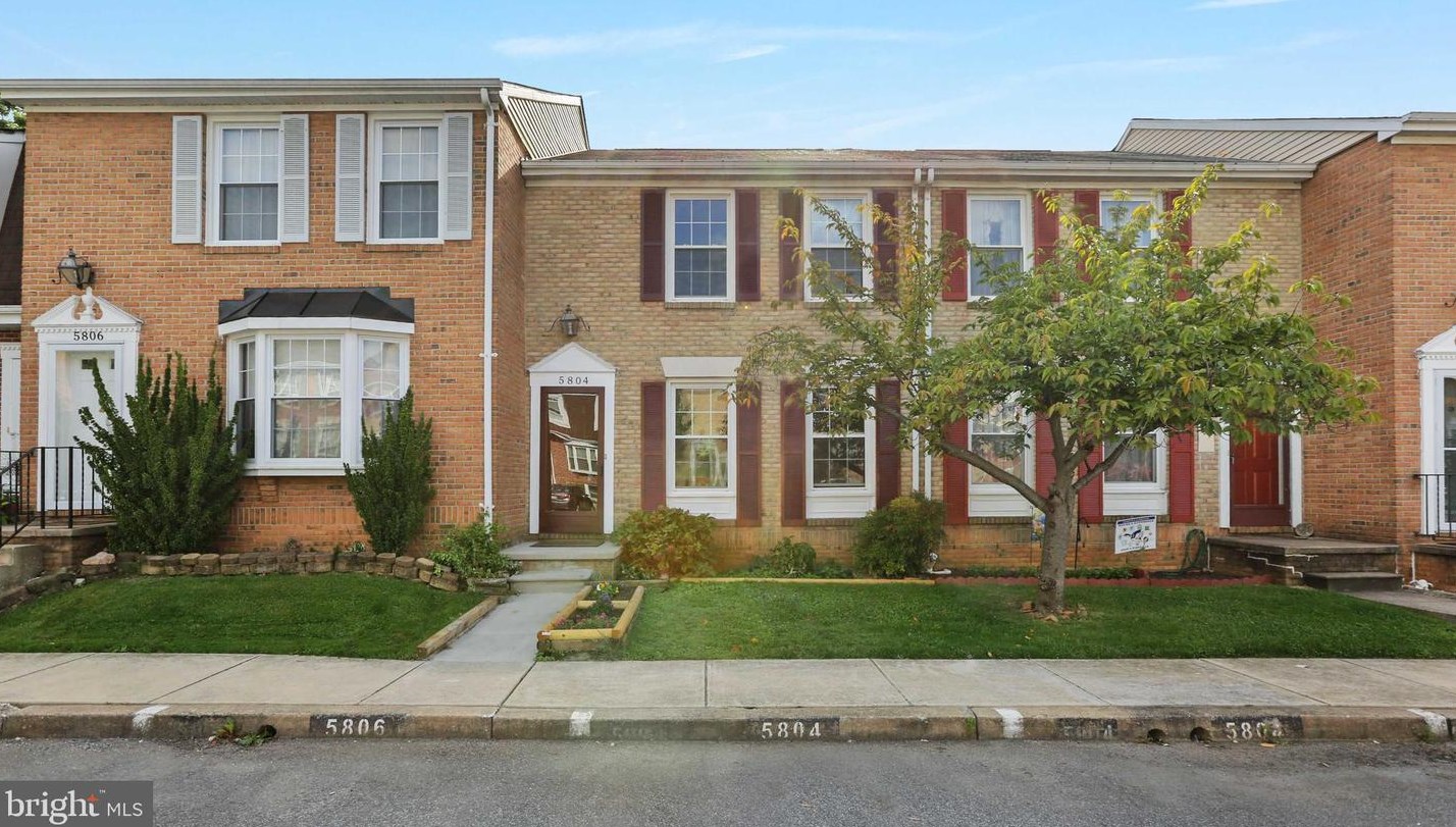 5804 Richardson Mews Sq, Baltimore MD  21227-4290 exterior