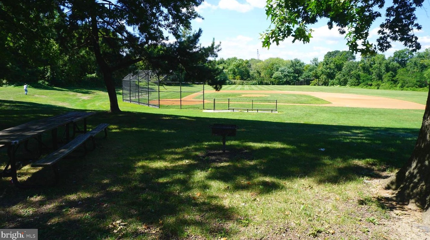 234 Baltimore Ave, Baltimore MD  21222-4206 exterior