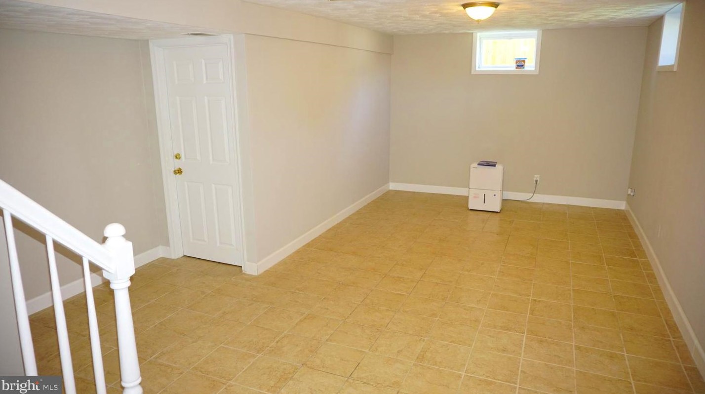 234 Baltimore Ave, Baltimore MD  21222-4206 exterior