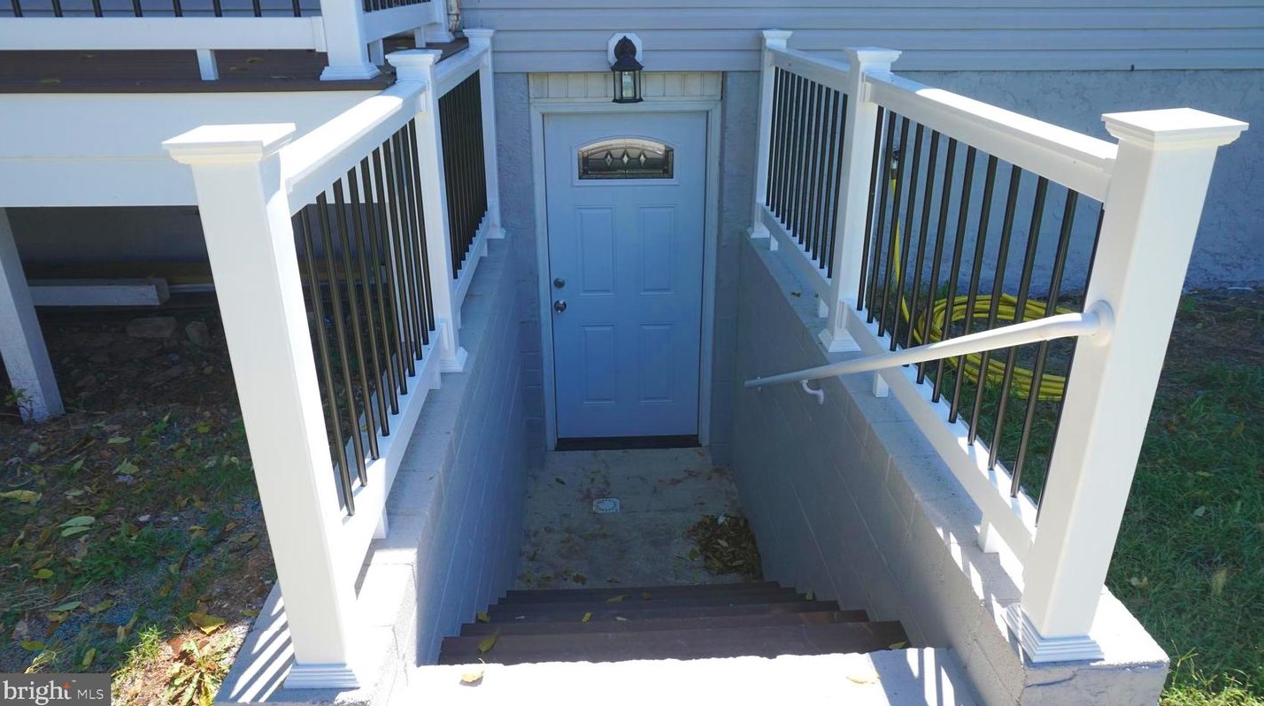 234 Baltimore Ave, Baltimore MD  21222-4206 exterior