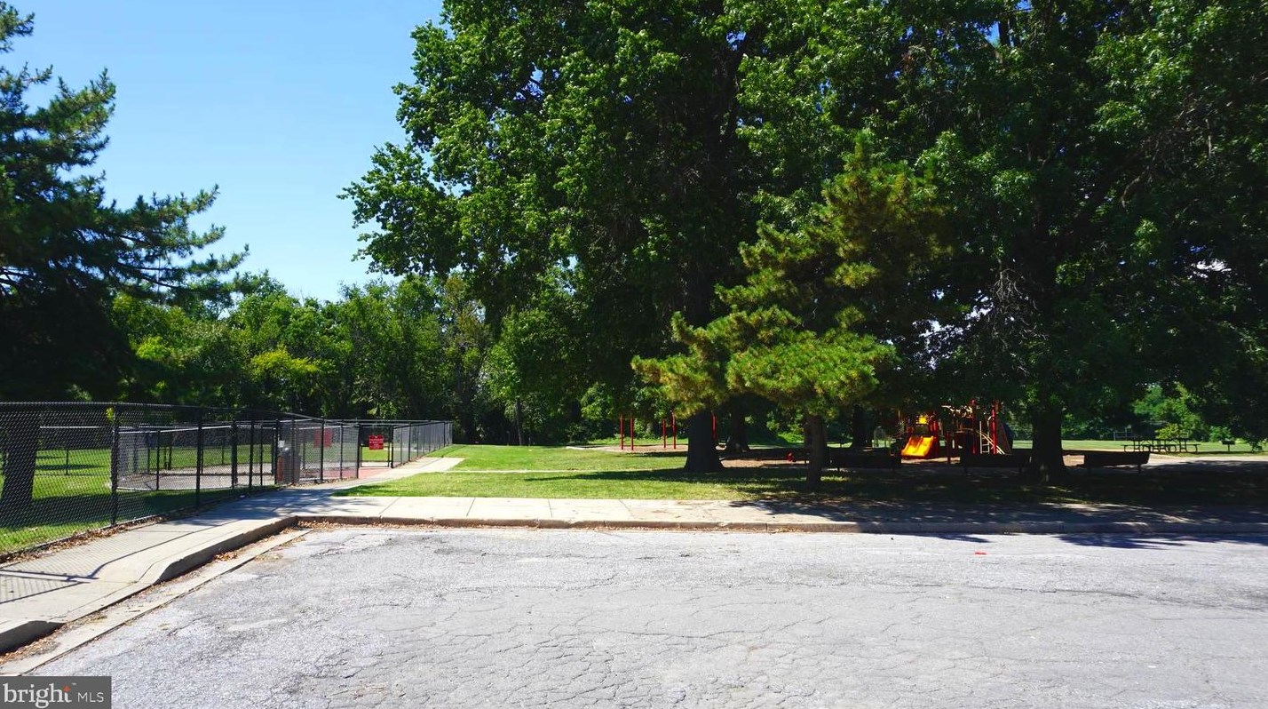 234 Baltimore Ave, Baltimore MD  21222-4206 exterior