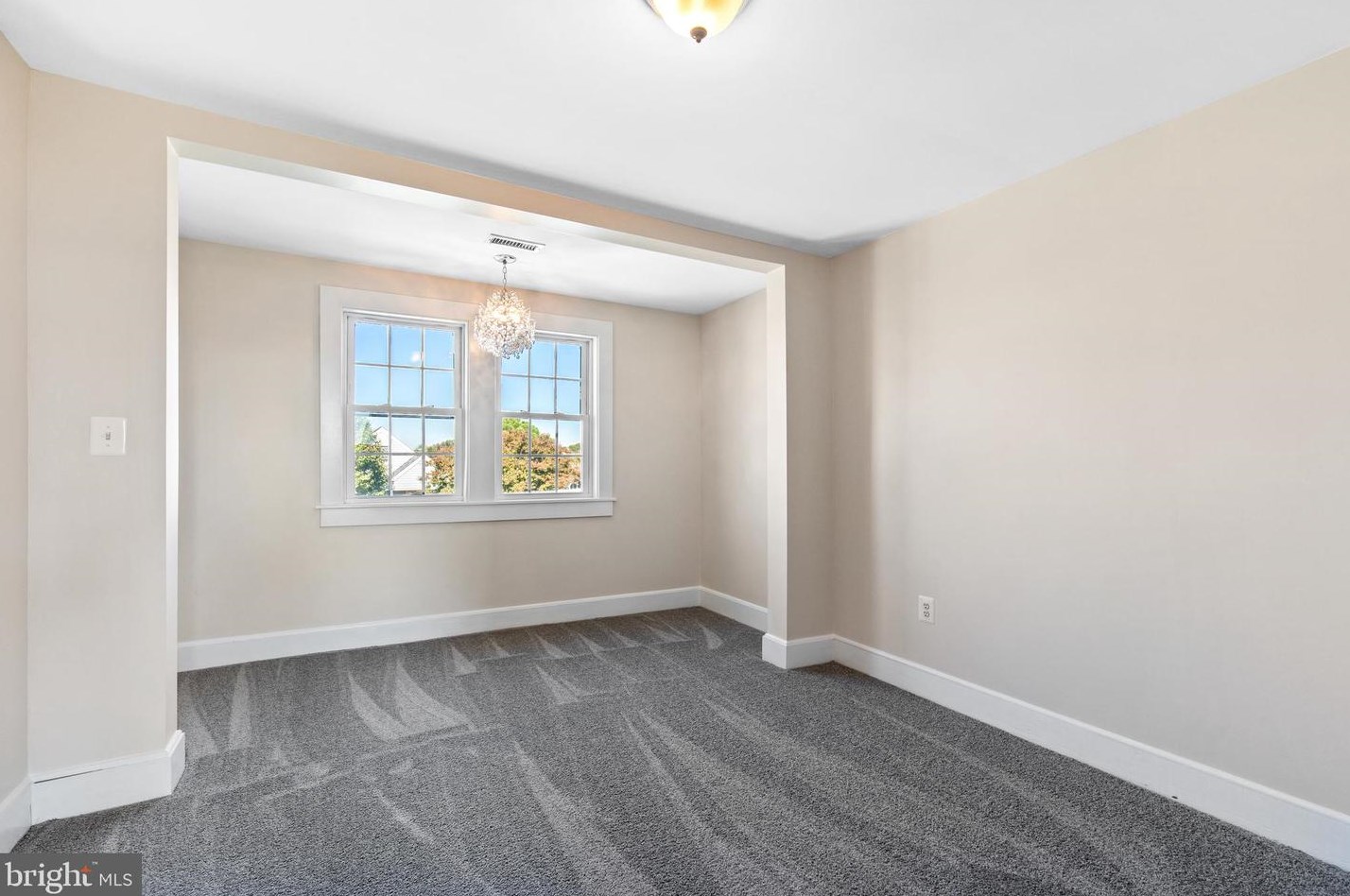 6801 Youngstown Ave, Baltimore MD  21222-1026 exterior