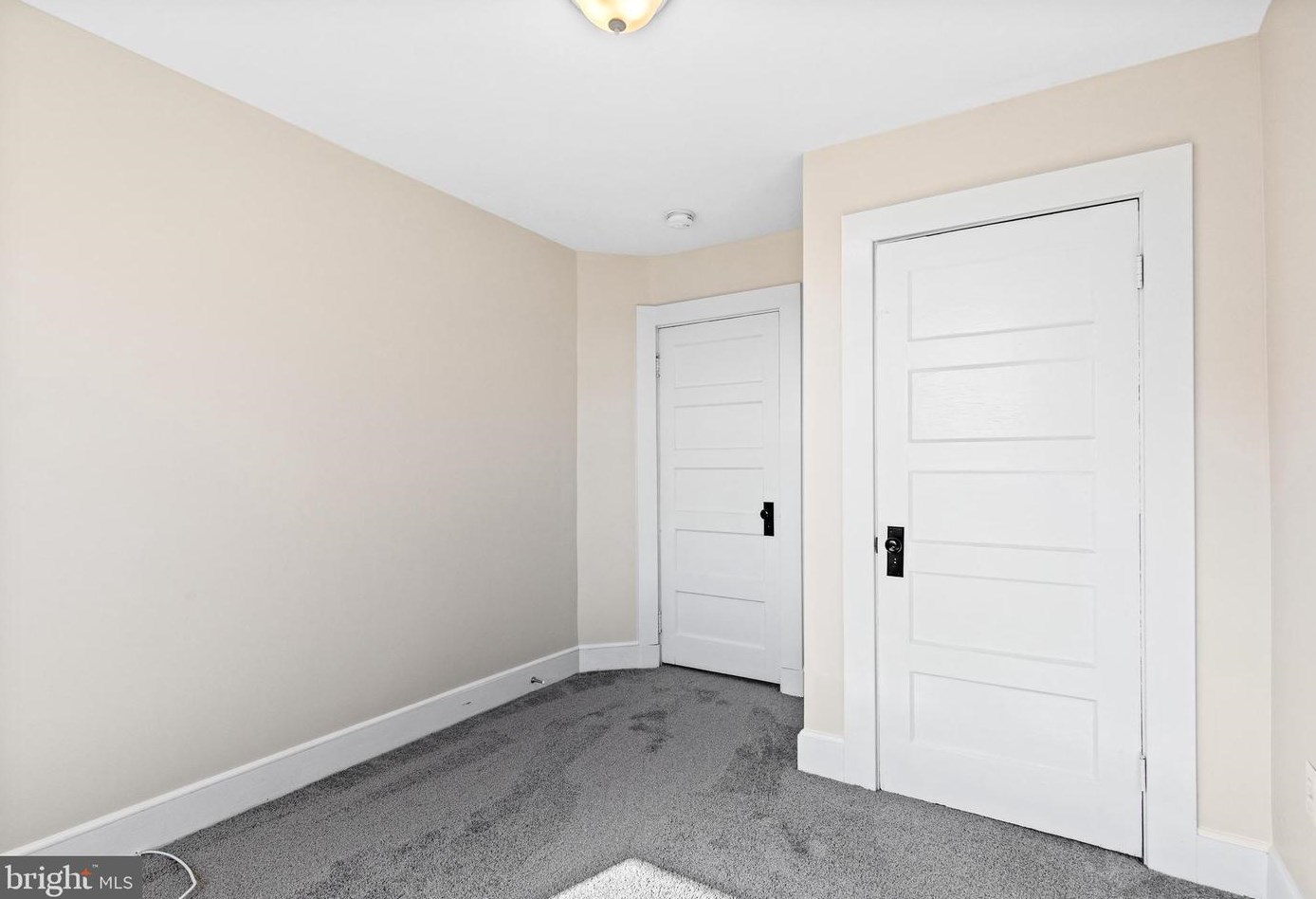 6801 Youngstown Ave, Baltimore MD  21222-1026 exterior