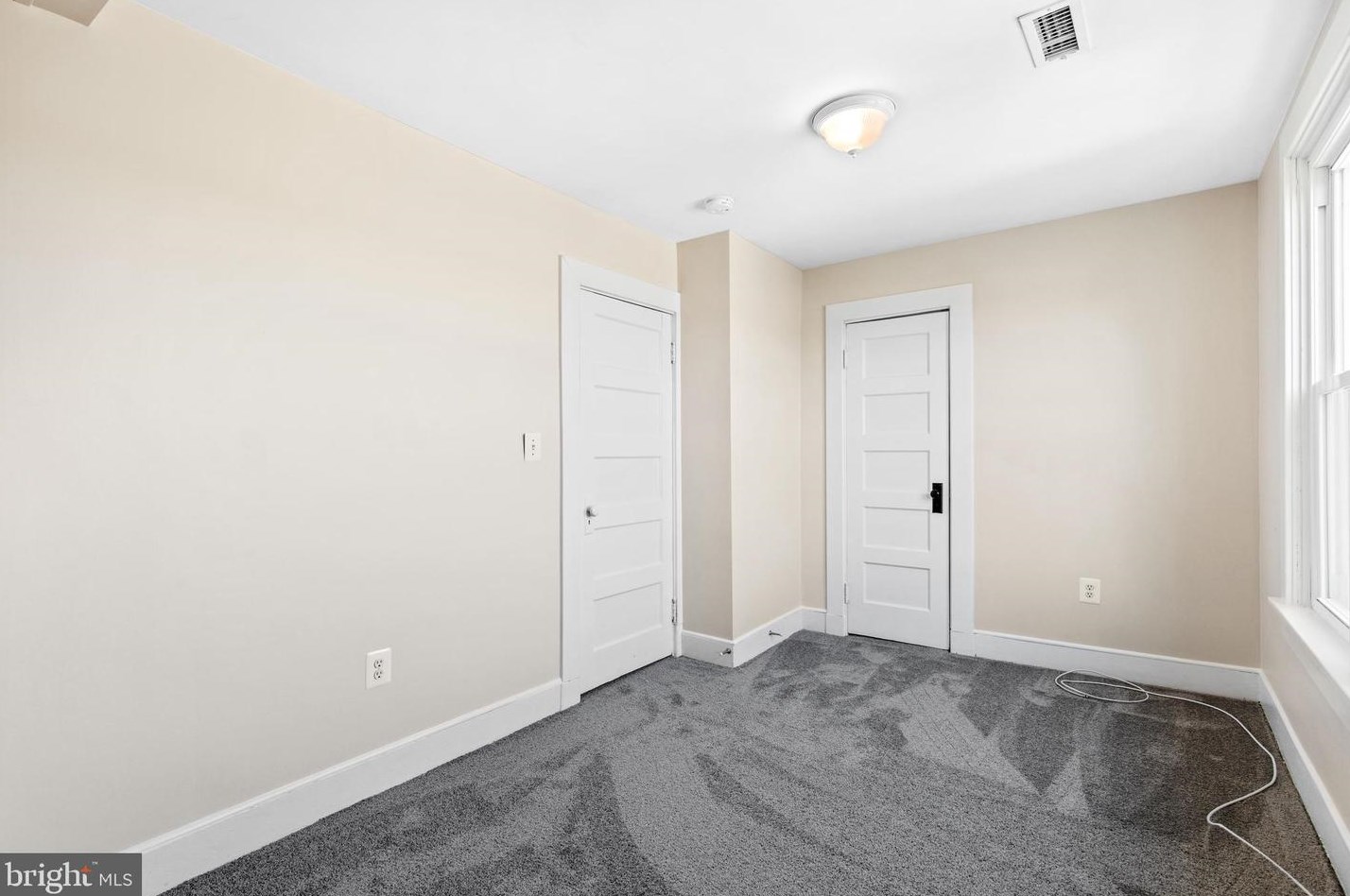 6801 Youngstown Ave, Baltimore MD  21222-1026 exterior