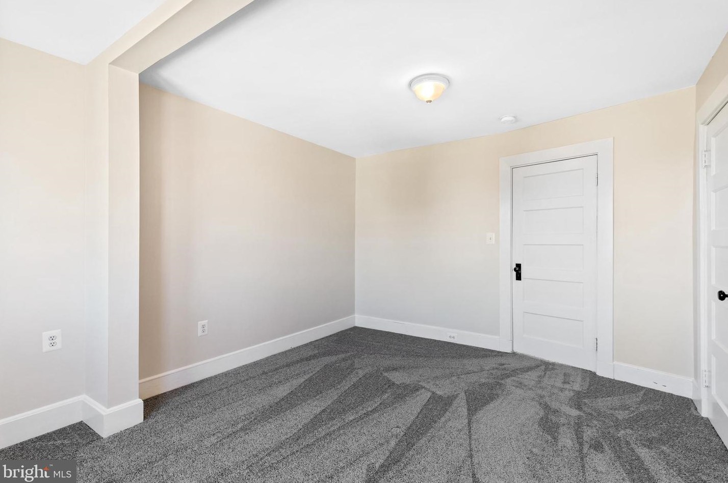 6801 Youngstown Ave, Baltimore MD  21222-1026 exterior