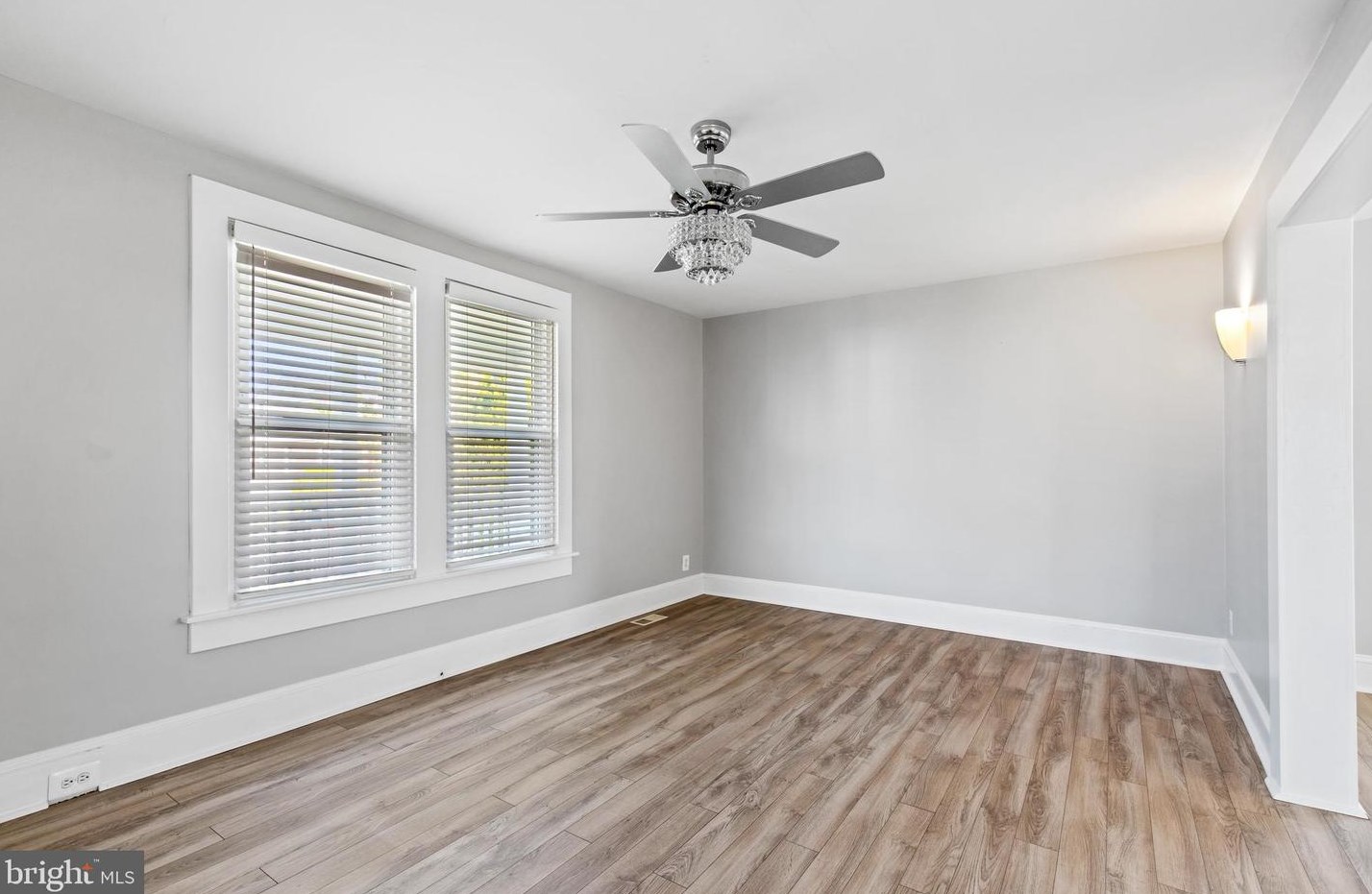 6801 Youngstown Ave, Baltimore MD  21222-1026 exterior